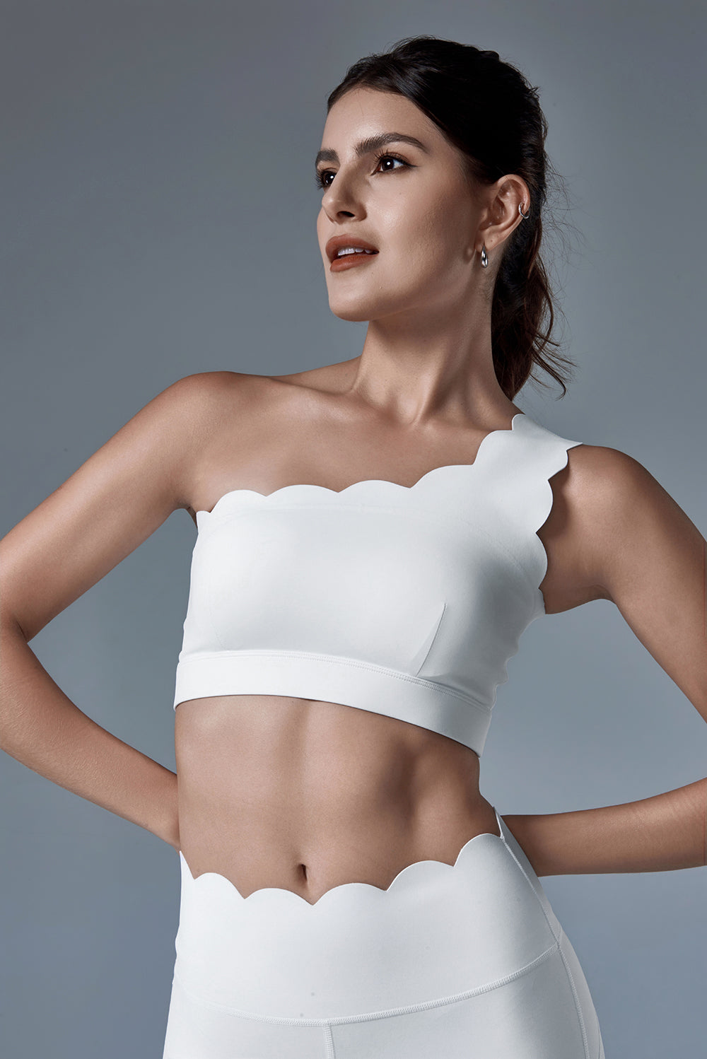 Wavy One-Shoulder Sports Bra